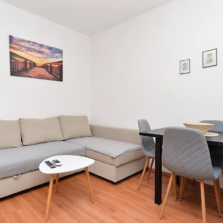 Fuer 4 Personen Ca 31 Qm In Pula-fondole, Istrien Istrische Riviera Apartment *